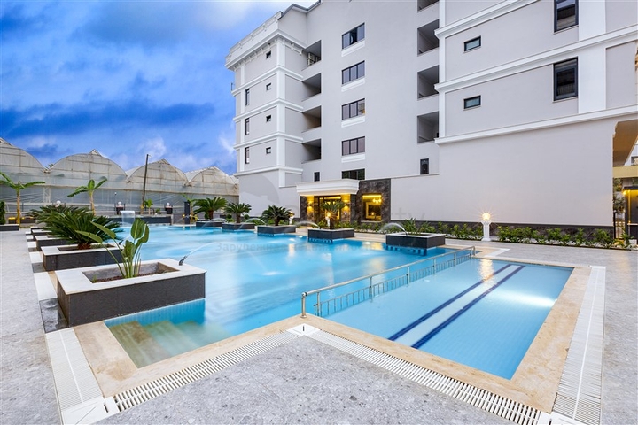 بنتهاوس واسع 3 + 1 مطل على البحر على بعد 50 مترا فقط من الشاطئ