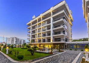 بنتهاوس واسع 3 + 1 مطل على البحر على بعد 50 مترا فقط من الشاطئ