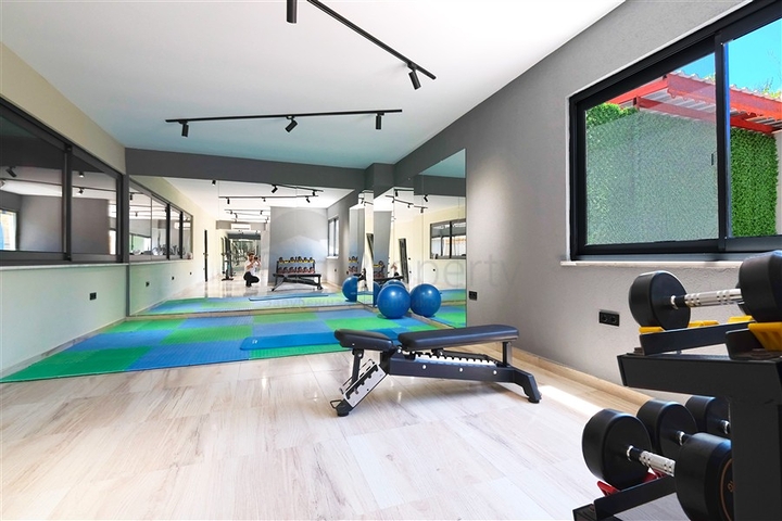 بنتهاوس حديث 2 + 1 في مجمع مرموق في محمودلار