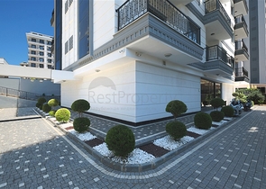 بنتهاوس حديث 2 + 1 في مجمع مرموق في محمودلار