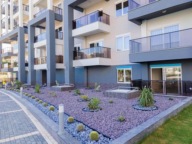 شقة فسيحة مفروشة 3 + 1 في مجمع سكني حديث في أفسلار