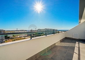 شقة فسيحة مفروشة 3 + 1 في مجمع سكني حديث في أفسلار