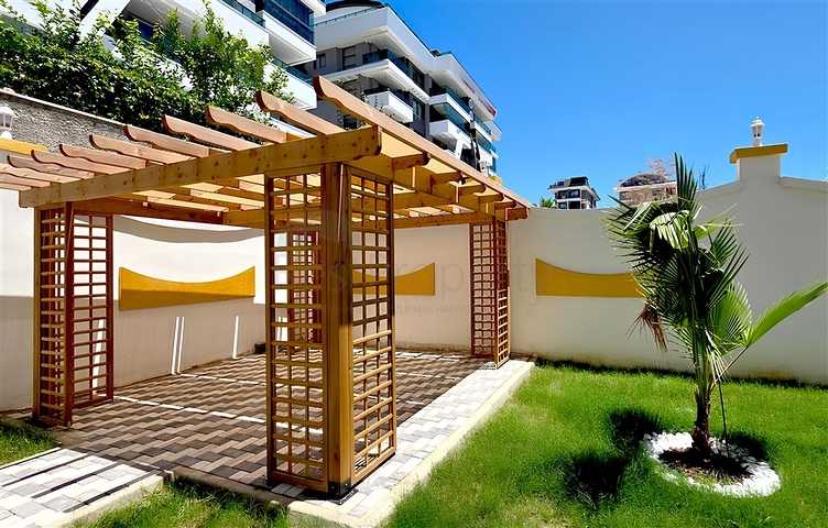 شقة واسعة مطلة على البحر في منطقة خلابة في ألانيا