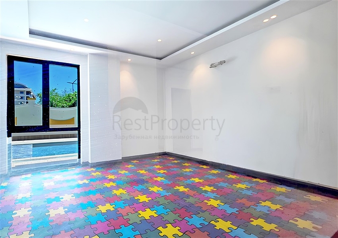 بنتهاوس على البحر مع تراس واسع في منطقة كارجاكاك 