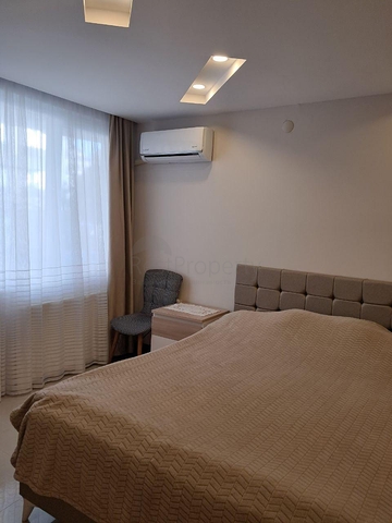 شقة دوبلكس 4 + 2 في حي البرسيمون-أنطاليا 