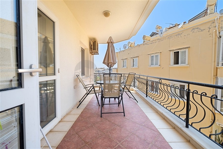 شقة مريحة مفروشة 2 + 1 بالقرب من الشاطئ في منطقة توسمور