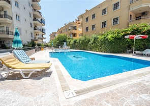 شقة مريحة مفروشة 2 + 1 بالقرب من الشاطئ في منطقة توسمور