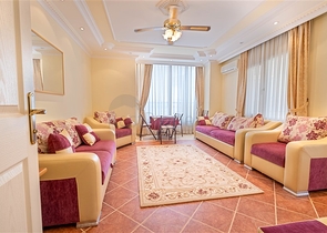 شقة مريحة مفروشة 2 + 1 بالقرب من الشاطئ في منطقة توسمور