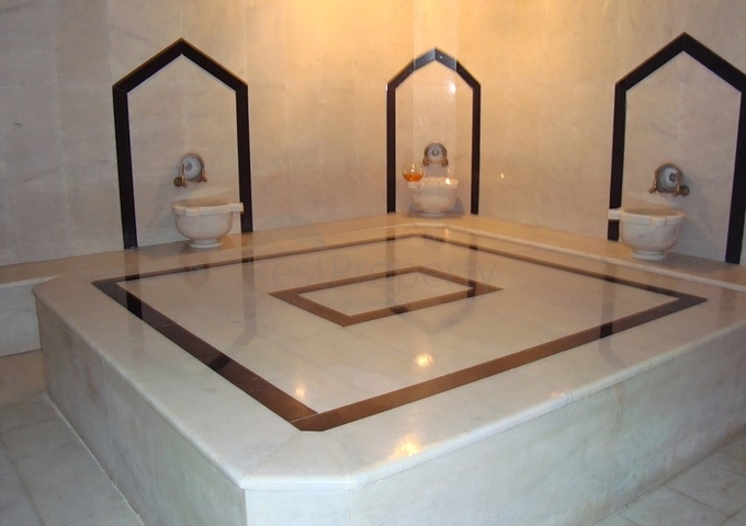 شقة 2+1 مؤثثة بشكل مريح في مجمع سكني جيد الصيانة في منطقة جيكجيلي