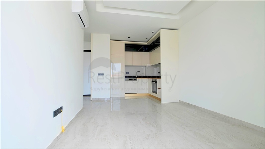 شقة حديثة 1 + 1 في مجمع جديد مطل على البحر في وسط ألانيا