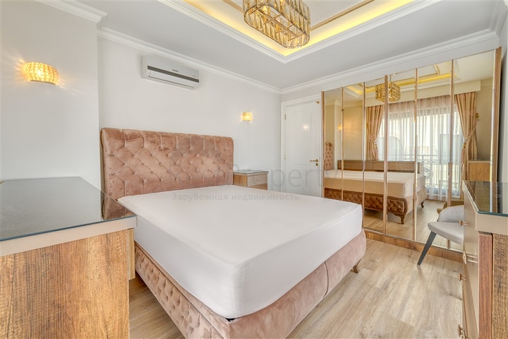 شقة واسعة مطلة على البحر في واحدة من أفضل المجمعات في ألانيا