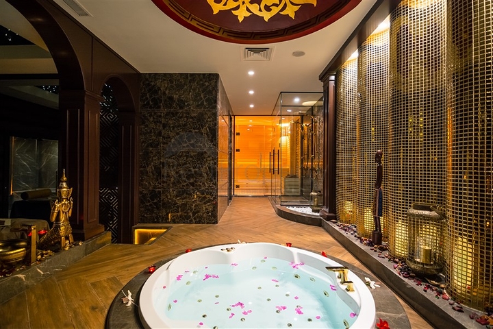 شقة واسعة مطلة على البحر في واحدة من أفضل المجمعات في ألانيا