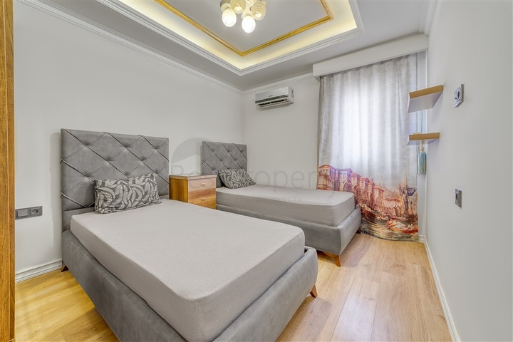 شقة واسعة مطلة على البحر في واحدة من أفضل المجمعات في ألانيا