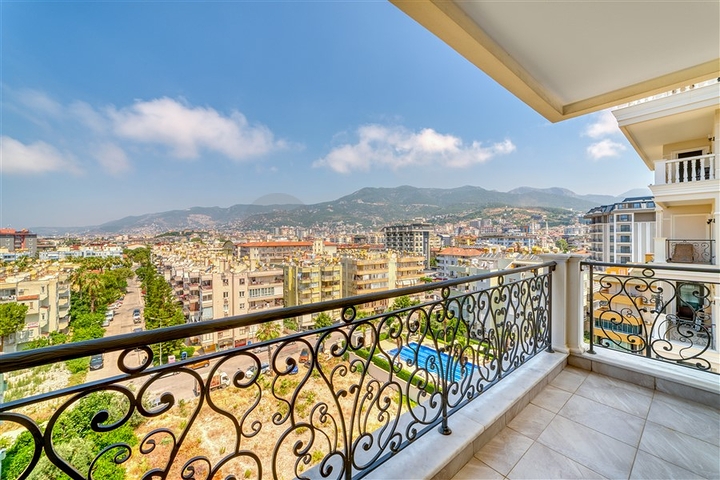 شقة واسعة مطلة على البحر في واحدة من أفضل المجمعات في ألانيا