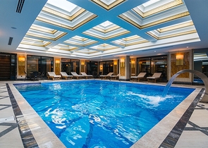 شقة واسعة مطلة على البحر في واحدة من أفضل المجمعات في ألانيا