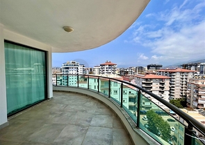 شقة 1+1 في منطقة محمودلار