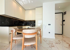 شقة مودرن 1 + 1 في منطقة أوبا