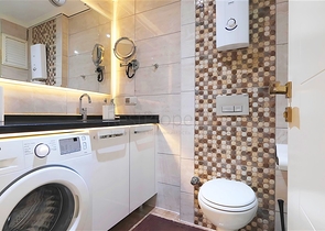 الراحة والراحة على البحر: شقة ذات موقع مثالي في توسمورا