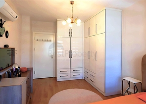 الراحة والراحة على البحر: شقة ذات موقع مثالي في توسمورا