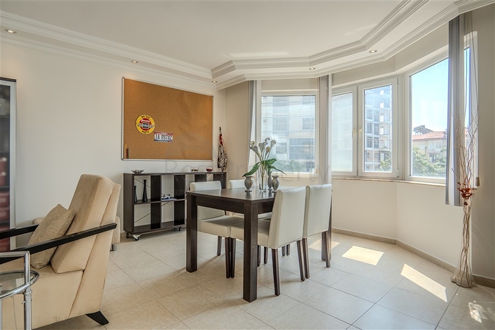 شقة مريحة بالقرب من شاطئ كليوباترا