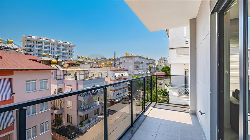 شقة حديثة 1 + 1 على مسافة قريبة من شاطئ كليوباترا