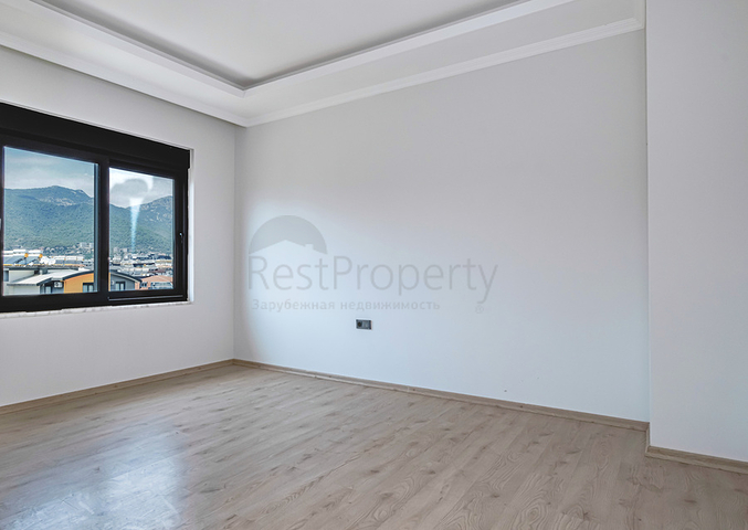 بنتهاوس واسع 4 + 1 مع بنية تحتية غنية في قلب منطقة أوبا