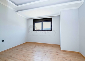 بنتهاوس واسع 4 + 1 مع بنية تحتية غنية في قلب منطقة أوبا