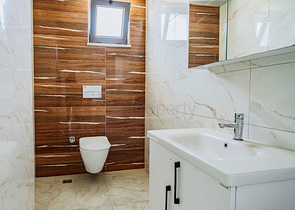 بنتهاوس واسع 4 + 1 مع بنية تحتية غنية في قلب منطقة أوبا