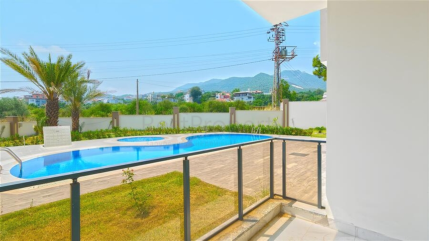 دوبلكس 2 + 1 في منطقة أوبا