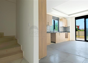 دوبلكس 2 + 1 في منطقة أوبا