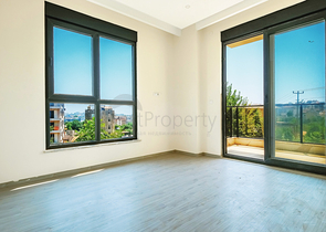 دوبلكس 2 + 1 في منطقة أوبا