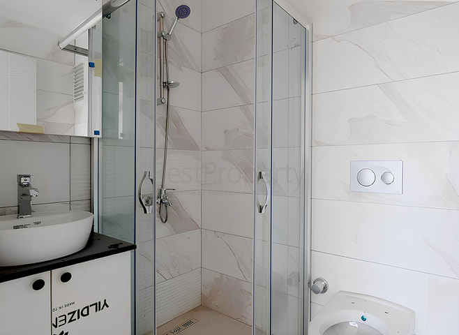 شقة مريحة 2 + 1 في منطقة أوبا