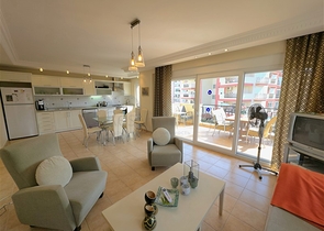 شقة فسيحة مع موقع مناسب في قلب أوبا