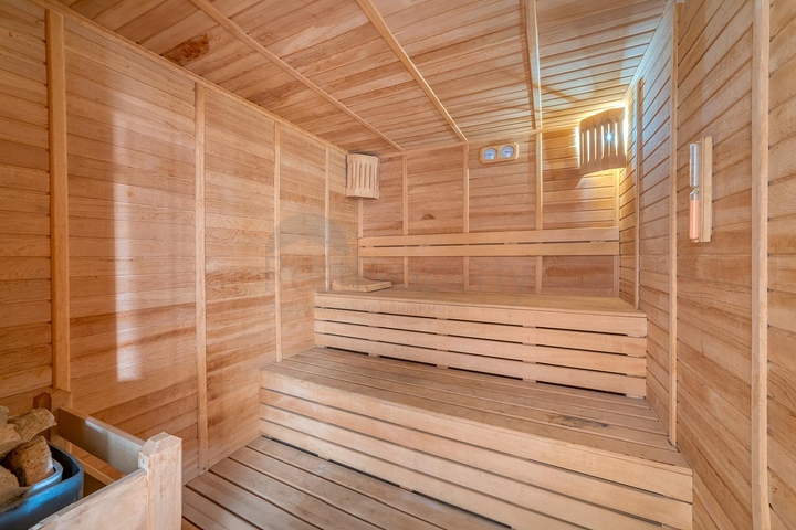 بنتهاوس واسع على البحر مع إطلالة وراحة 