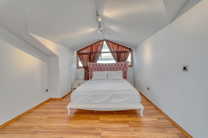 بنتهاوس واسع على البحر مع إطلالة وراحة 