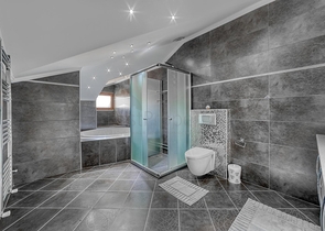 بنتهاوس واسع على البحر مع إطلالة وراحة 