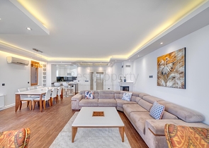 بنتهاوس واسع على البحر مع إطلالة وراحة 