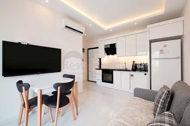 شقة حديثة في منطقة محمودلار بالقرب من البحر