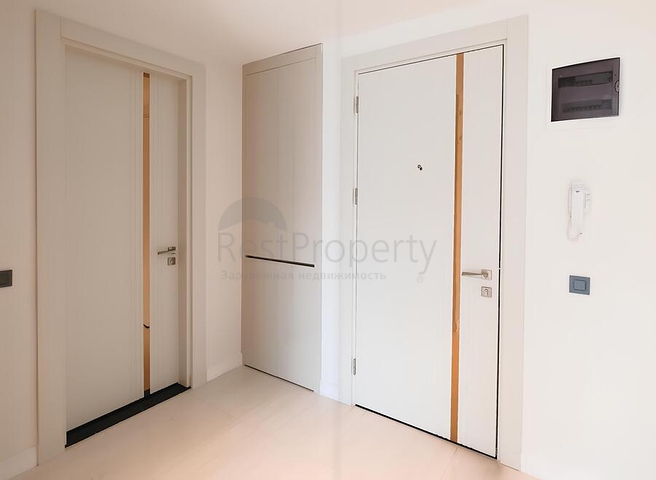 شقة فاخرة في مجمع سكني حديث على البحر