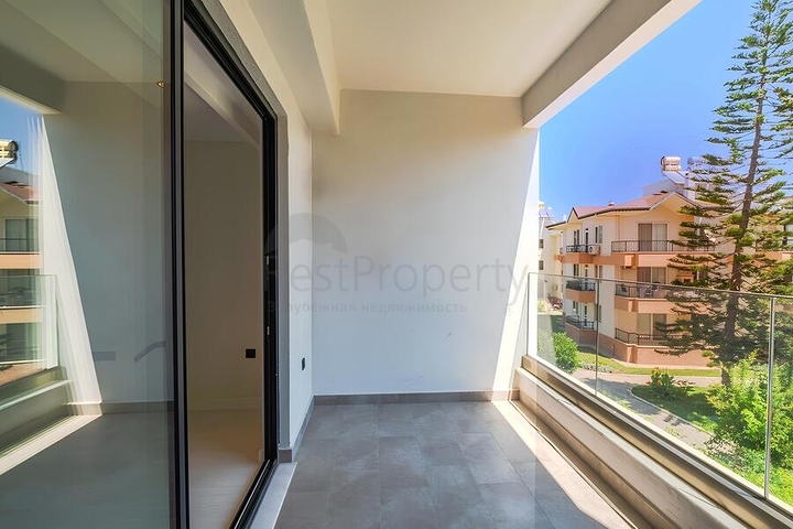 شقة فاخرة في مجمع سكني حديث على البحر