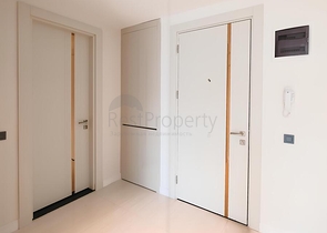 شقة فاخرة في مجمع سكني حديث على البحر