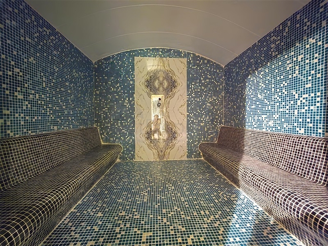 شقة حديثة على البحر في منطقة توركلر المرموقة