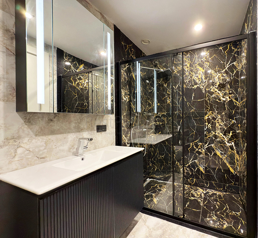 شقة حديثة على البحر في منطقة توركلر المرموقة