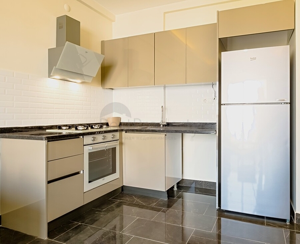 شقة مفروشة حديثة في مجمع مع بنية تحتية غنية في محمودلار