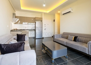 شقة مفروشة حديثة في مجمع مع بنية تحتية غنية في محمودلار