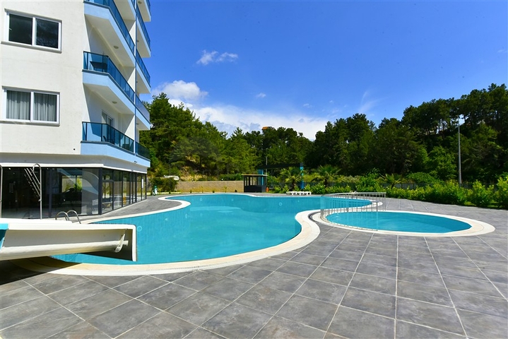 شقة مريحة 1 + 1 في مجمع سكني حديث في أفسلار