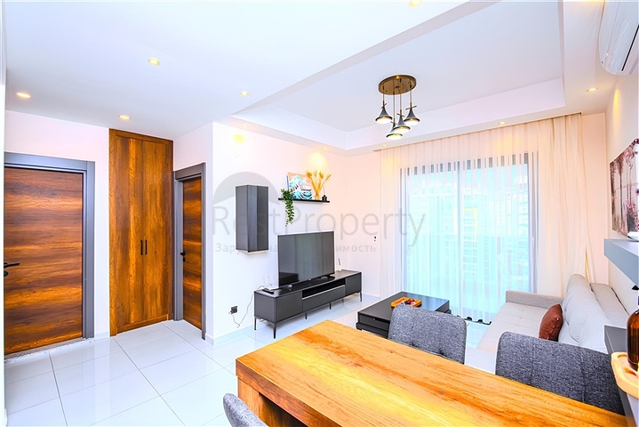 شقة حديثة 1 + 1 في مجمع مع بنية تحتية غنية في محمودلار