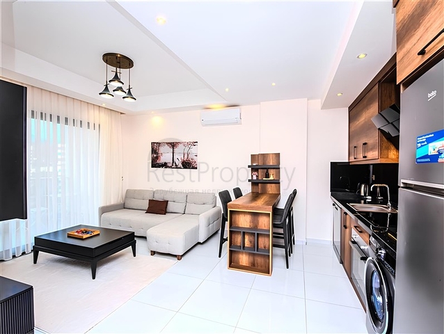 شقة حديثة 1 + 1 في مجمع مع بنية تحتية غنية في محمودلار