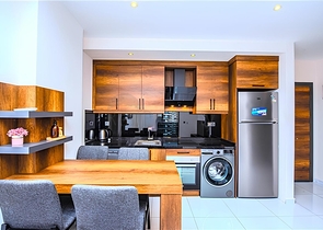 شقة حديثة 1 + 1 في مجمع مع بنية تحتية غنية في محمودلار