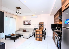 شقة حديثة 1 + 1 في مجمع مع بنية تحتية غنية في محمودلار